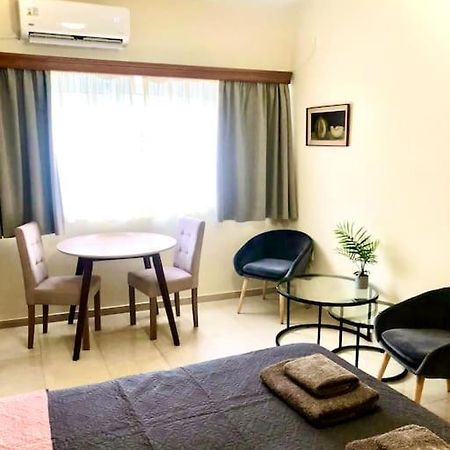 Akadimias Apartment 1 Athena Bagian luar foto