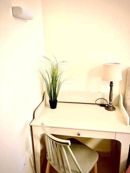 Akadimias Apartment 1 Athena Bagian luar foto